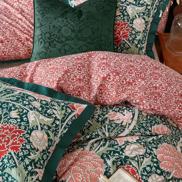 William Morris At Home Cray Forest Green / Cranberry