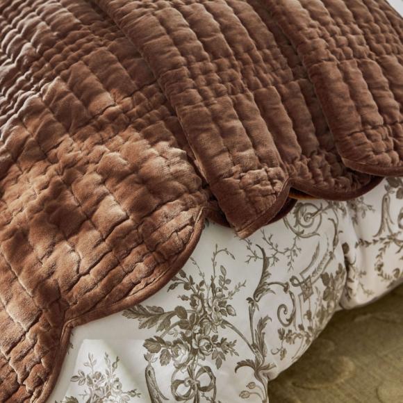 Laura Ashley Brady Scalloped Bedspread Caramel