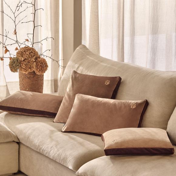 Boss Home B Velvet Cushion Cover Nut