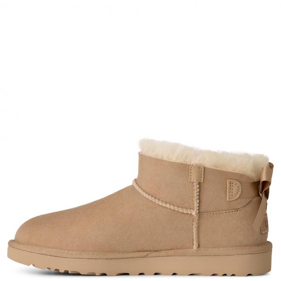 UGG Ultra Mini Bailey Bow Sand
