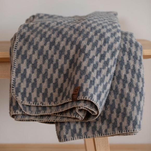 David Fussenegger Merano Houndstooth Wool Blend Blanket Throw