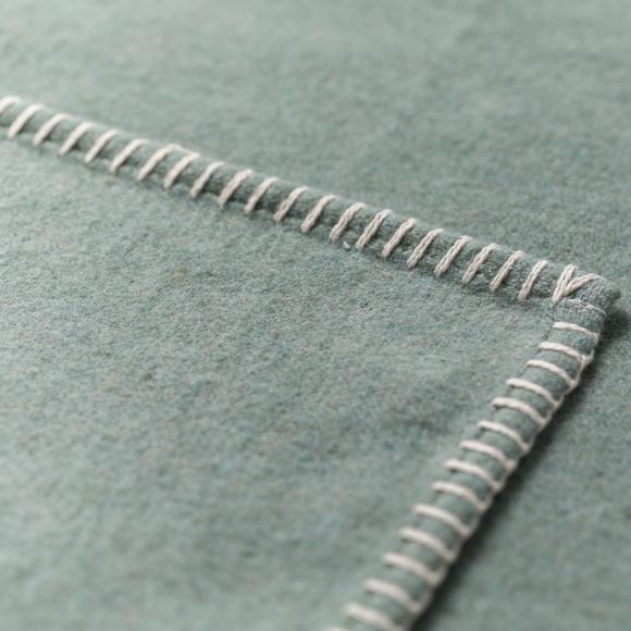 David Fussenegger Sylt Cotton Lightweight Throw Plain Ivy