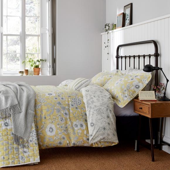 Sanderson Maelee Sunshine In Co Ordinated Duvet Covers At