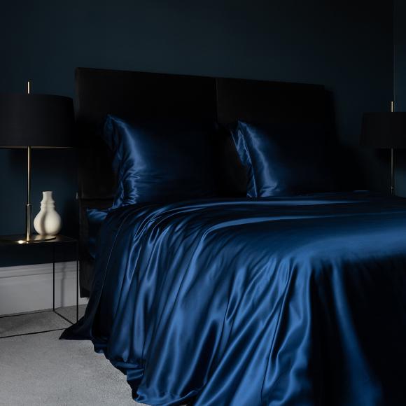 Gingerlily Plain Navy Mulberry Silk Fitted Sheet