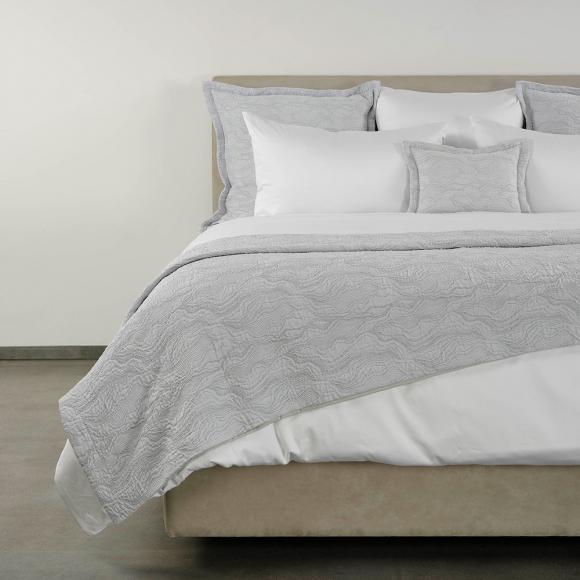 Celso de Lemos Perle Bed Cover