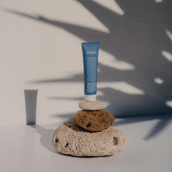 Compagnie De Provence Velvet Seaweed Ultra Hydrating Hand Cream 75ml